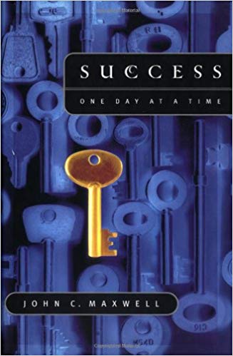 Success One Day At A Time HB - John C Maxwell